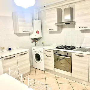 https://apartment-daniele.hotelslidodijesolo.com